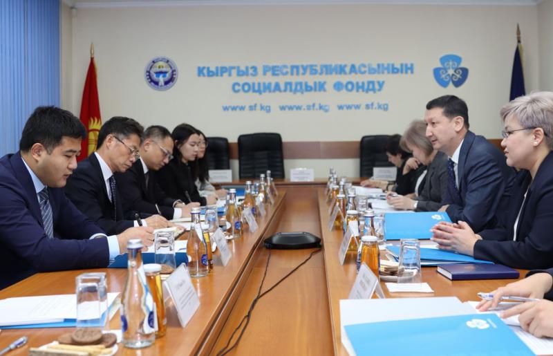Кыргызстан и Китай согласовали новое сотрудничество в области социального страхования и пенсионного обеспечения
