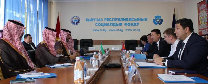 Председатель Соцфонда КР Бактияр Алиев встретился с Управляющим Генеральной организации социального страхования Саудовской Аравии г-н Абдулазиз Альбук