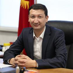 Повышение пенсий кыргызстанцев. Интервью с главой Соцфонда